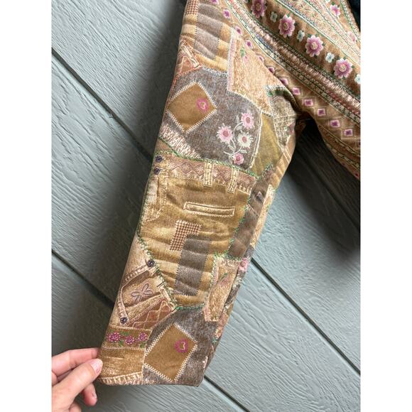 Vintage 70s Boho Patchwork Velvet Brocade Jacket – Floral Lined Kimono Style - Picture 2 of 7